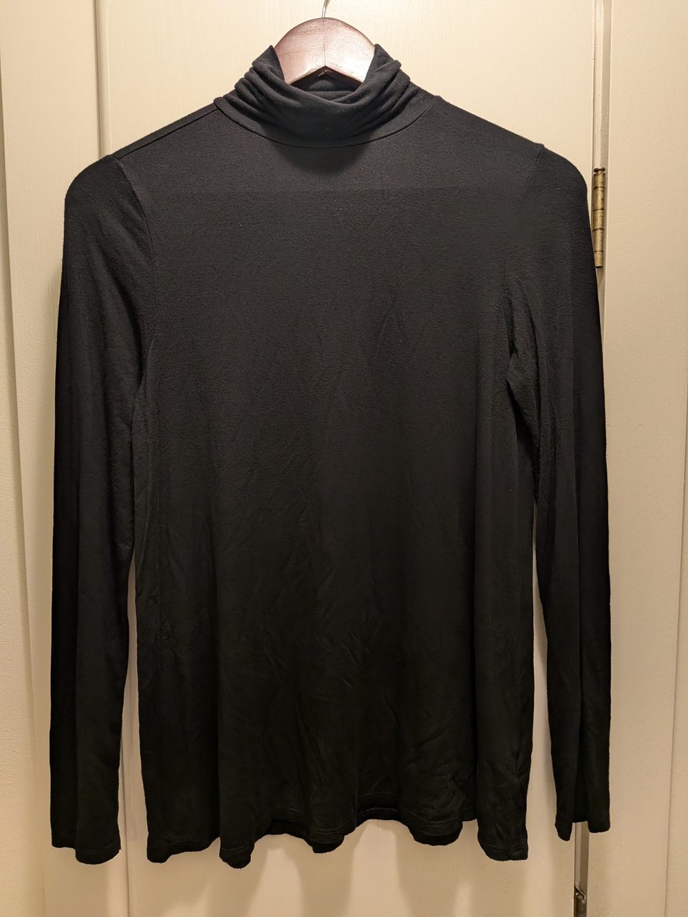 mercer & madison Black Knit Turtlener Top XS